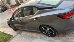 نيسان سنترا